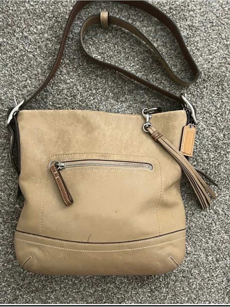 Coach 1415 Soho Slim Y2k Tan Leather Hobo Fringe Tasseled Shoulder Bag